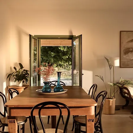 Villa Phi Simple Living Quarters à Akrotiri  Extérieur photo
