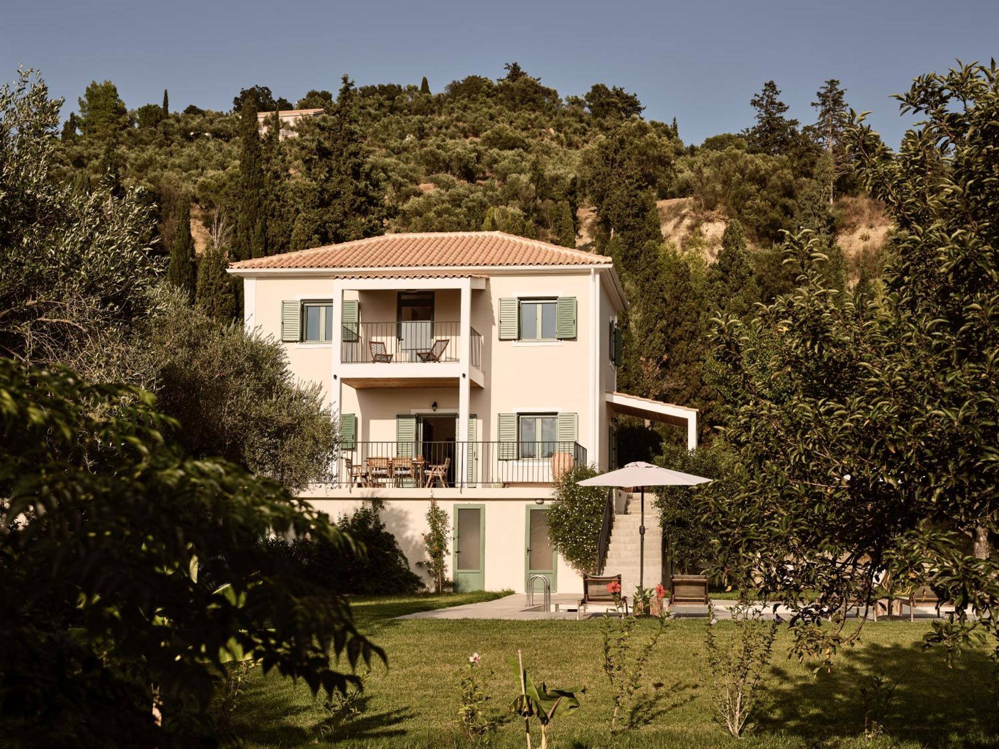 Phi Simple Living Quarters Akrotiri (Zakynthos)