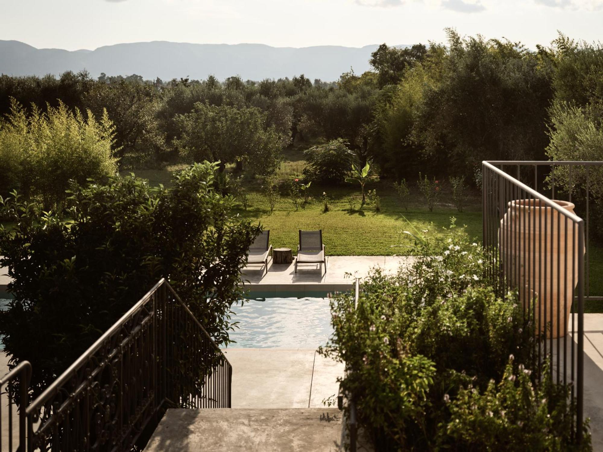 Phi Simple Living Quarters Villa Akrotiri (Zakynthos)
